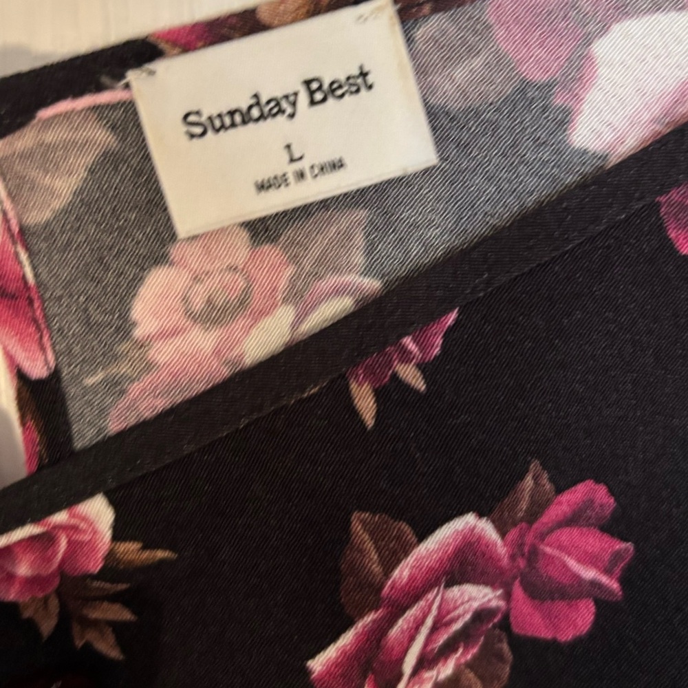Sunday Best Floral Dress - Picture 4 of 5